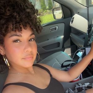 Meet your Posher, Michelle